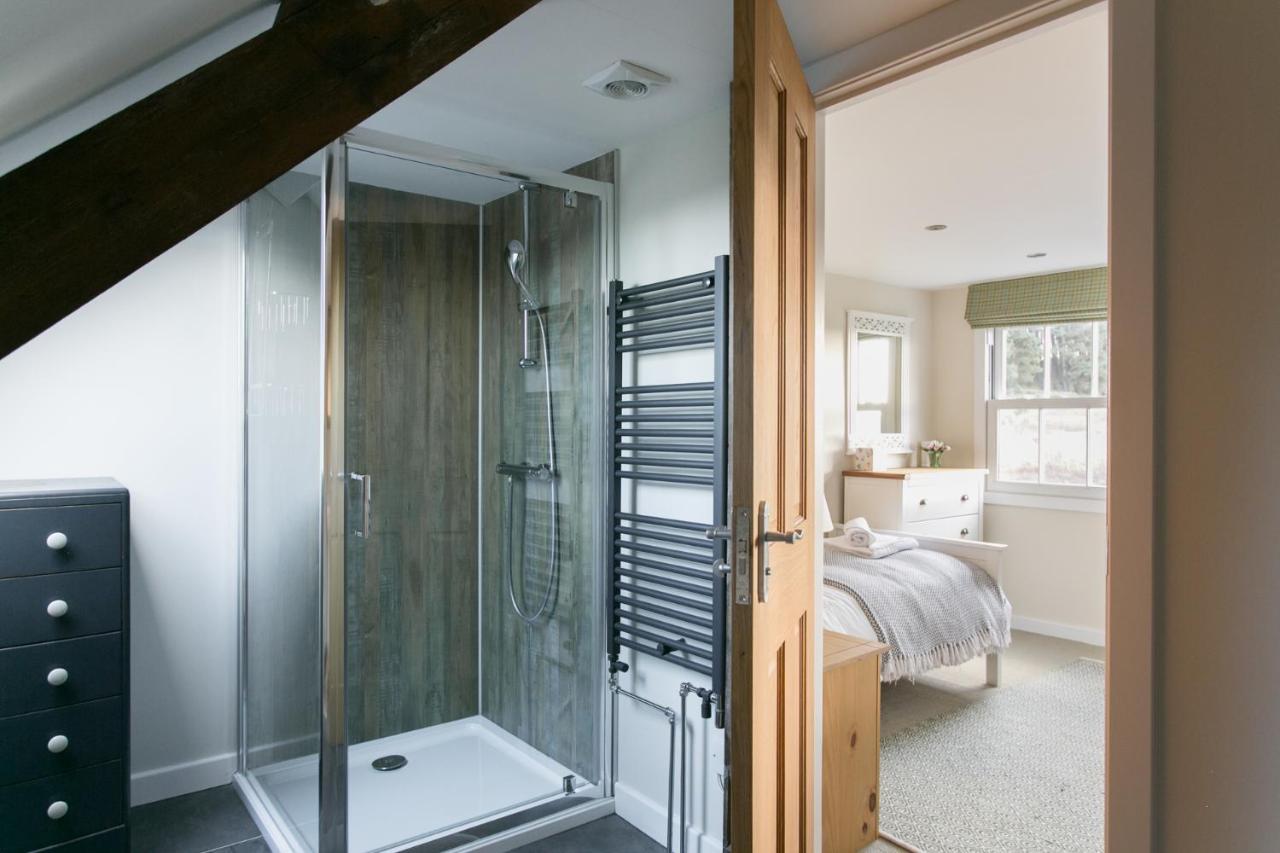 Stay On The Hill - Self Catered Cottages Laverick And Bothy 헥삼 외부 사진