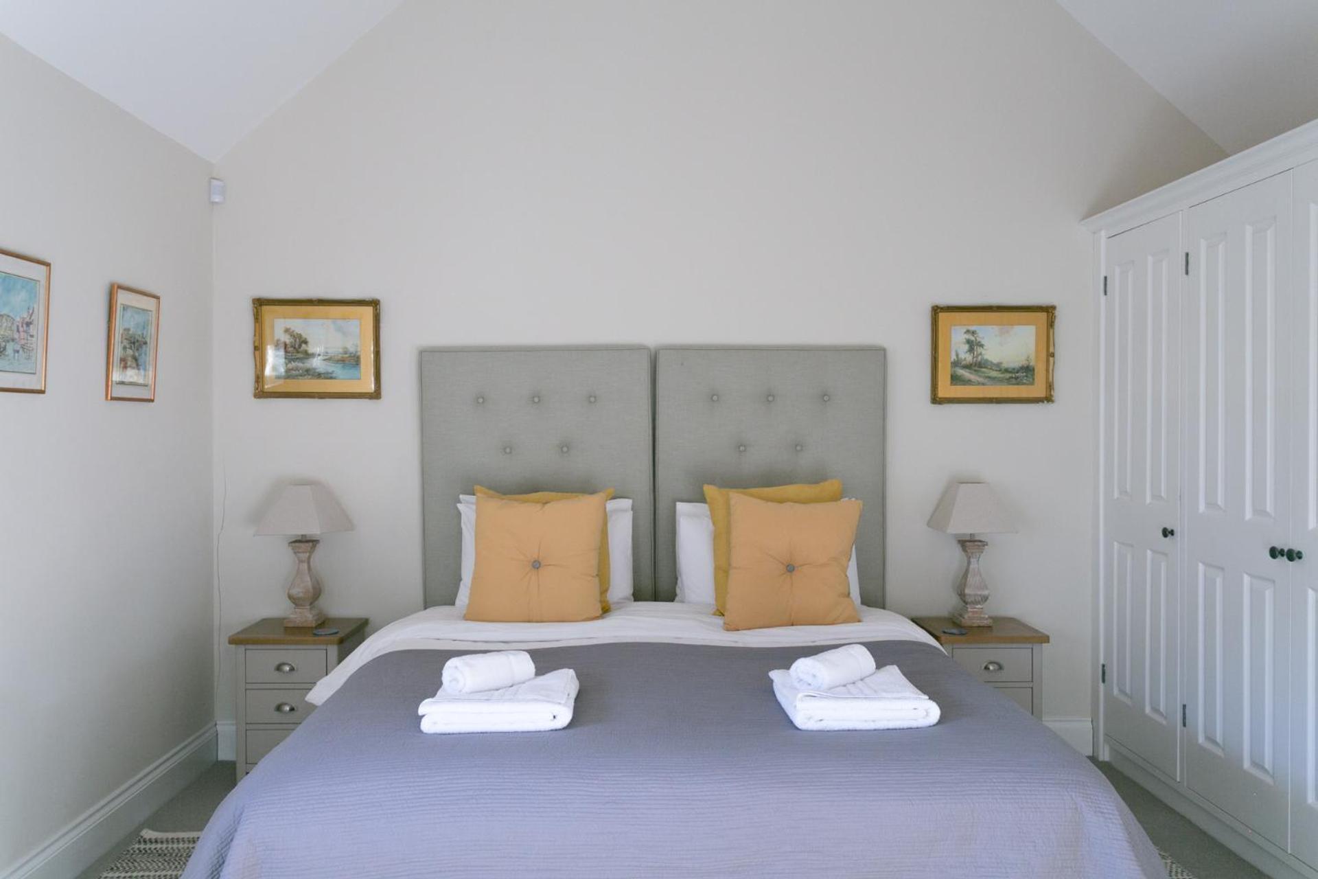 Stay On The Hill - Self Catered Cottages Laverick And Bothy 헥삼 외부 사진